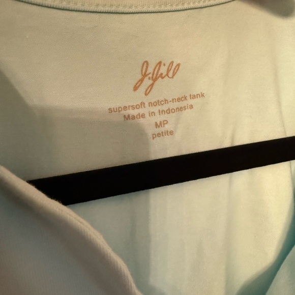 J. Jill Supersoft Notch-neck tank top bundle Medium Petite - Picture 2 of 5